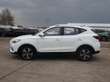 MG ZS 106PS Comfort Klima DAB+ LED - MG mit Benzin-Antrieb: Limousine, Schaltgetriebe