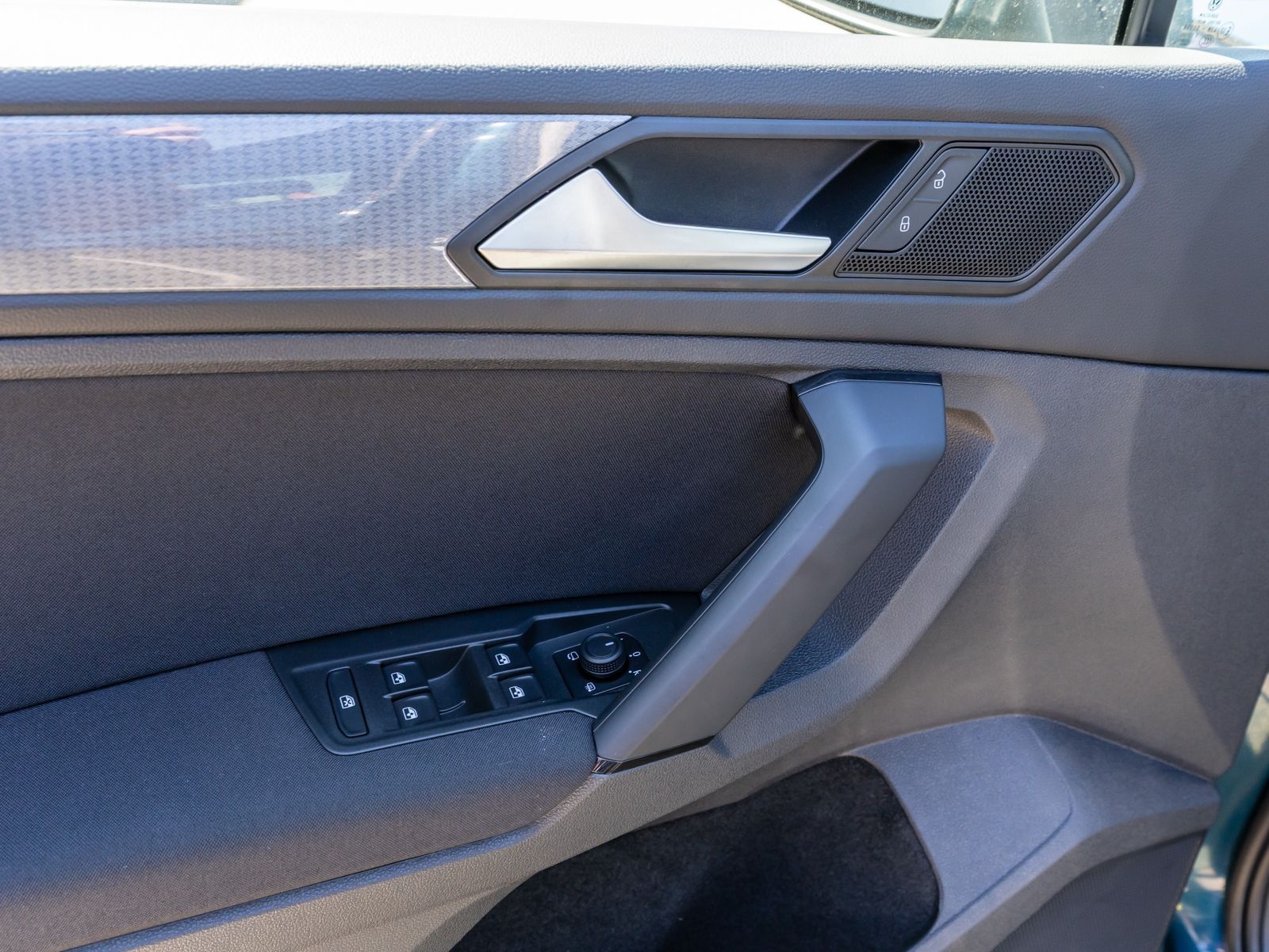 Volkswagen Tiguan - Bild 11