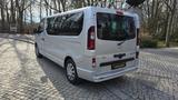 Opel Vivaro B  Combi L2H1  2,9t/Lang-Radstand/9xSitze - Opel Vivaro aus 2016 mit Diesel-Antrieb: Kleinbus