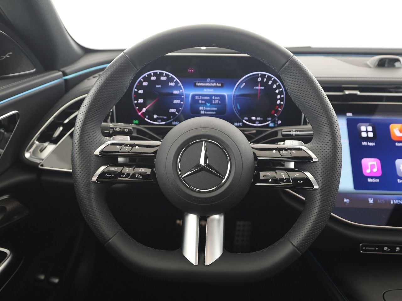 Mercedes-Benz E 300 e T AMG Prem.+ HUD Super Sitzklim. AHK foto 12