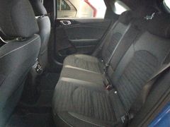 Fahrzeugabbildung Kia Ceed 1.6D GT-LINE+PANO+JBL+SHZ+KAMERA+GRA+LED