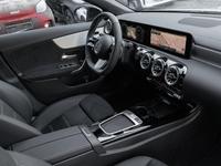 Mercedes-Benz CLA 180 Shooting Brake AMG-Sport+Pano+Distr+Cam