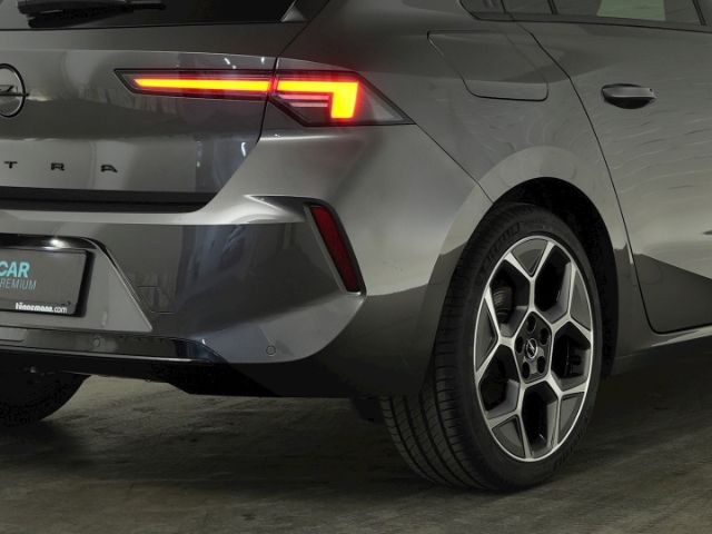 Astra L LIM ULTIMATE AT+ANHÄNGERKUPPLUNG+LED+NAV