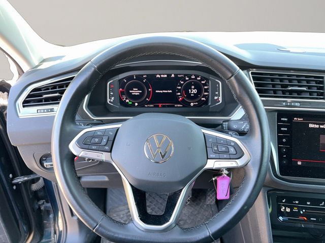 Tiguan Elegance 4Motion 2.0 TDI, AHK, Navi, Matr