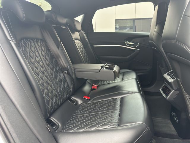 e-tron Sportback 55 quattro S line B&O PANO 360°