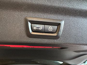 MINI COOPER *HarmanKardon*TEMPO*NAVI*LED