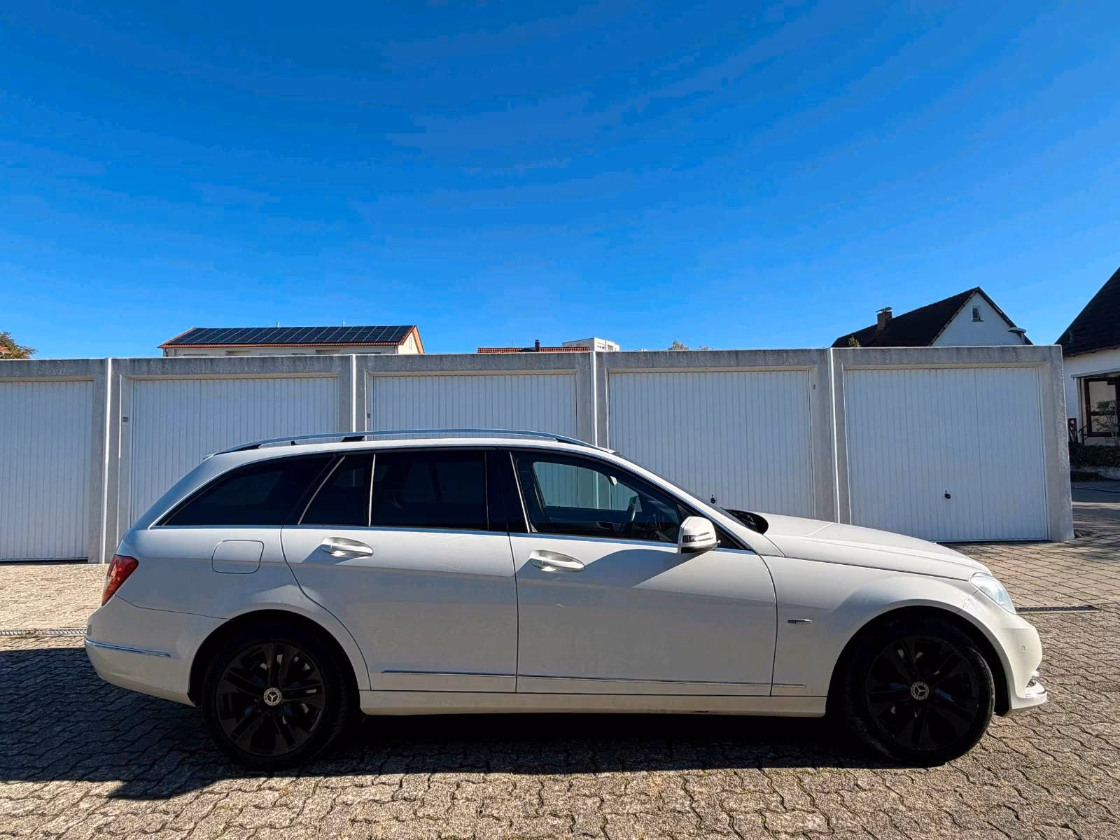 Mercedes-Benz C220 2012 — photo 8
