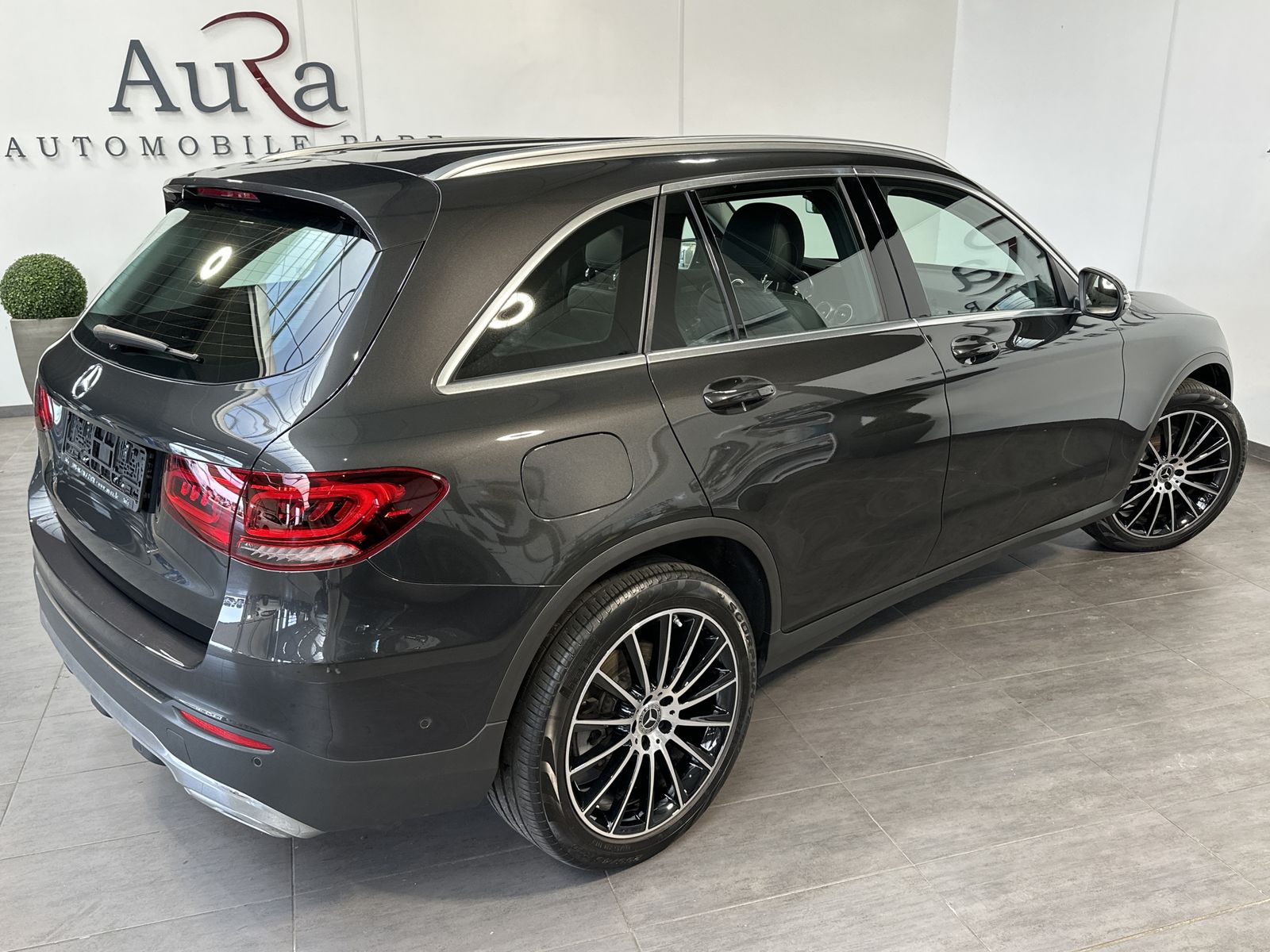 Fahrzeugabbildung Mercedes-Benz GLC 400d 4Matic AMG-Line NAV+LED+KAMERA+20ZO+1HD