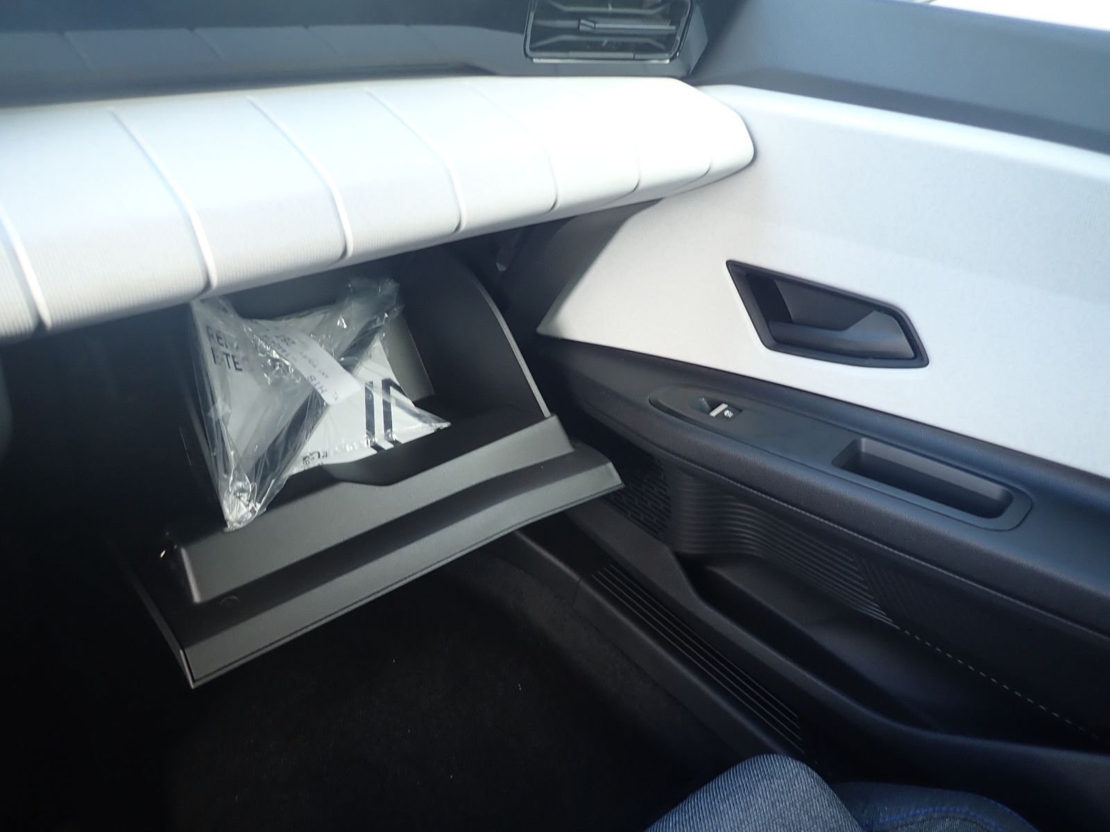 Fahrzeugabbildung Renault R 5 E-Tech elektrisch Evolution 150 Comfort Rang