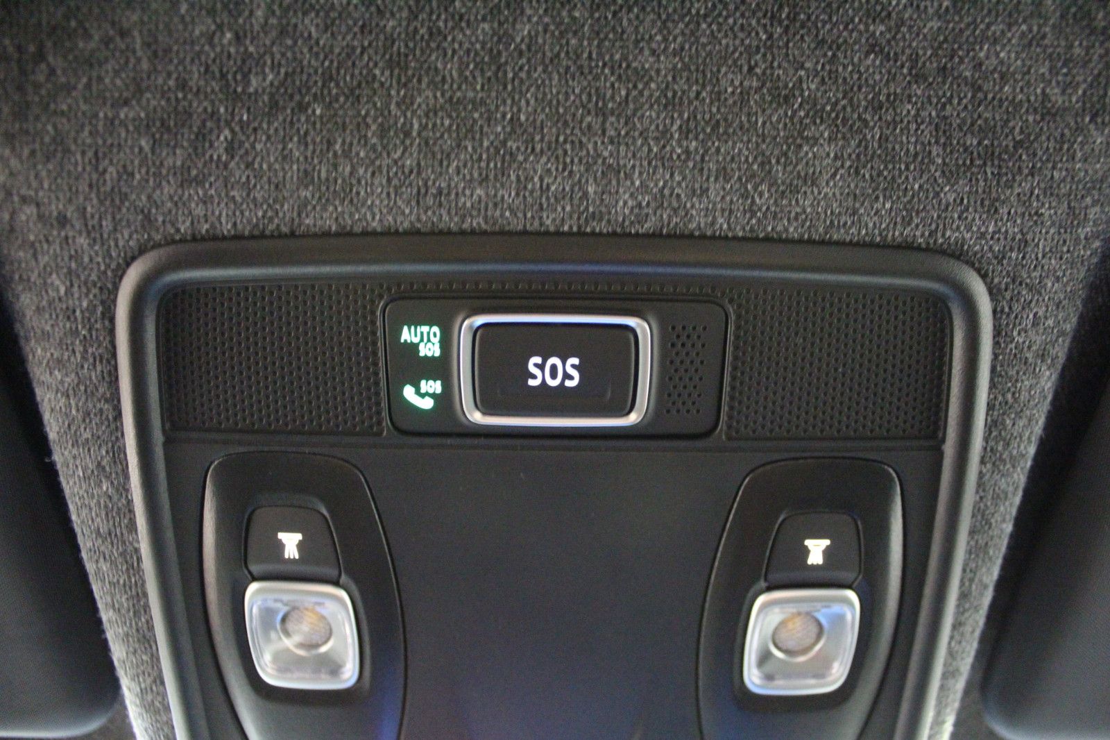 Fahrzeugabbildung Renault Captur TCe 115 KISS Sondermodell *Winter-Pak*Nav