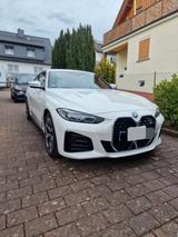 BMW i4 eDrive35 - - BMW i4: Privatanbieter