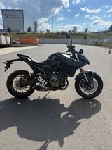 Suzuki  GSX-8S | nur 1 km | neuwertig | Ausstellung - SUZUKI GSX 8S