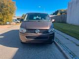 Volkswagen T5 Transporter Bus Caravelle Comfortline lang - Volkswagen aus 2010: Transporter