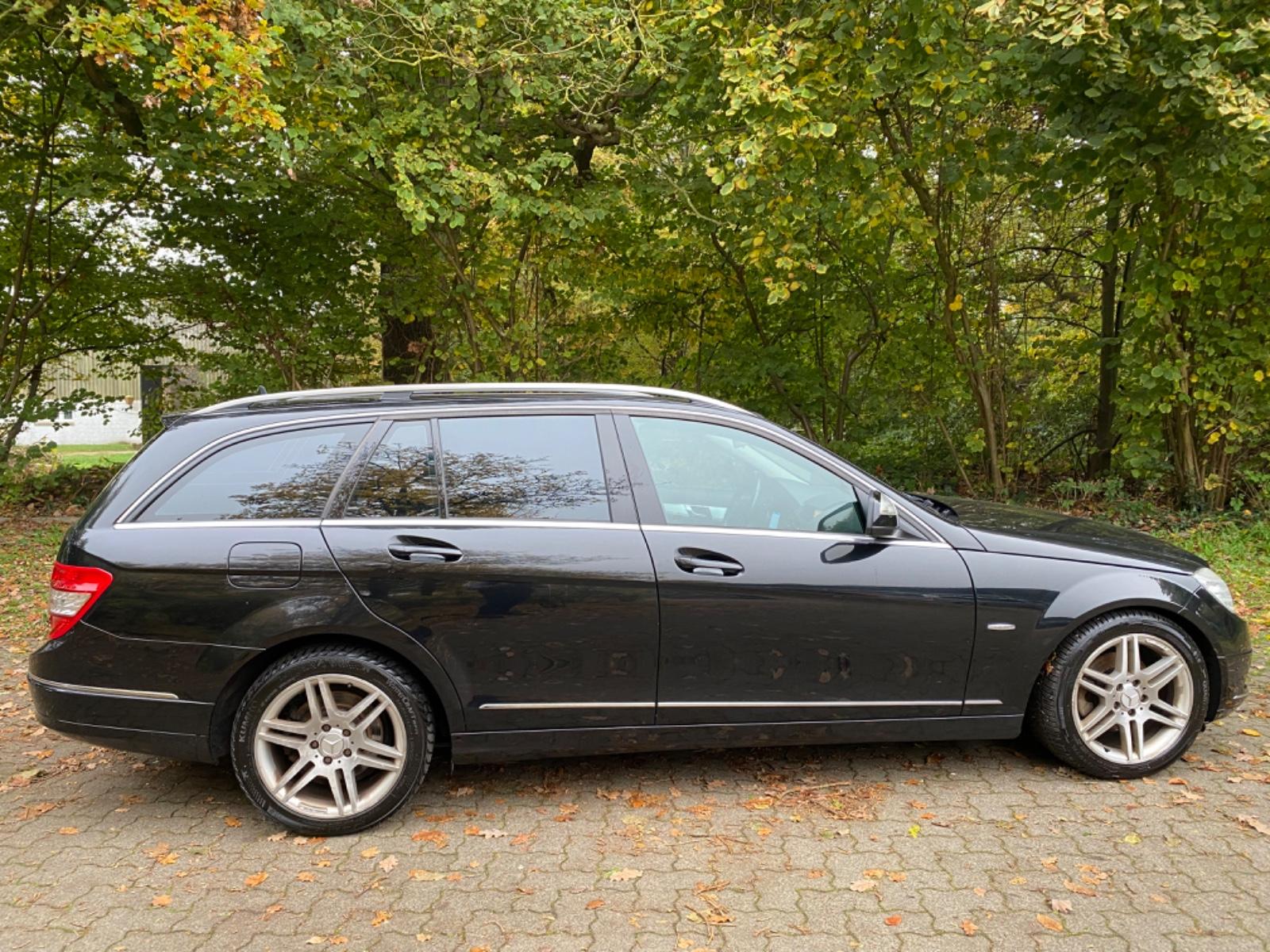 Mercedes-Benz C200 2013 — photo 10