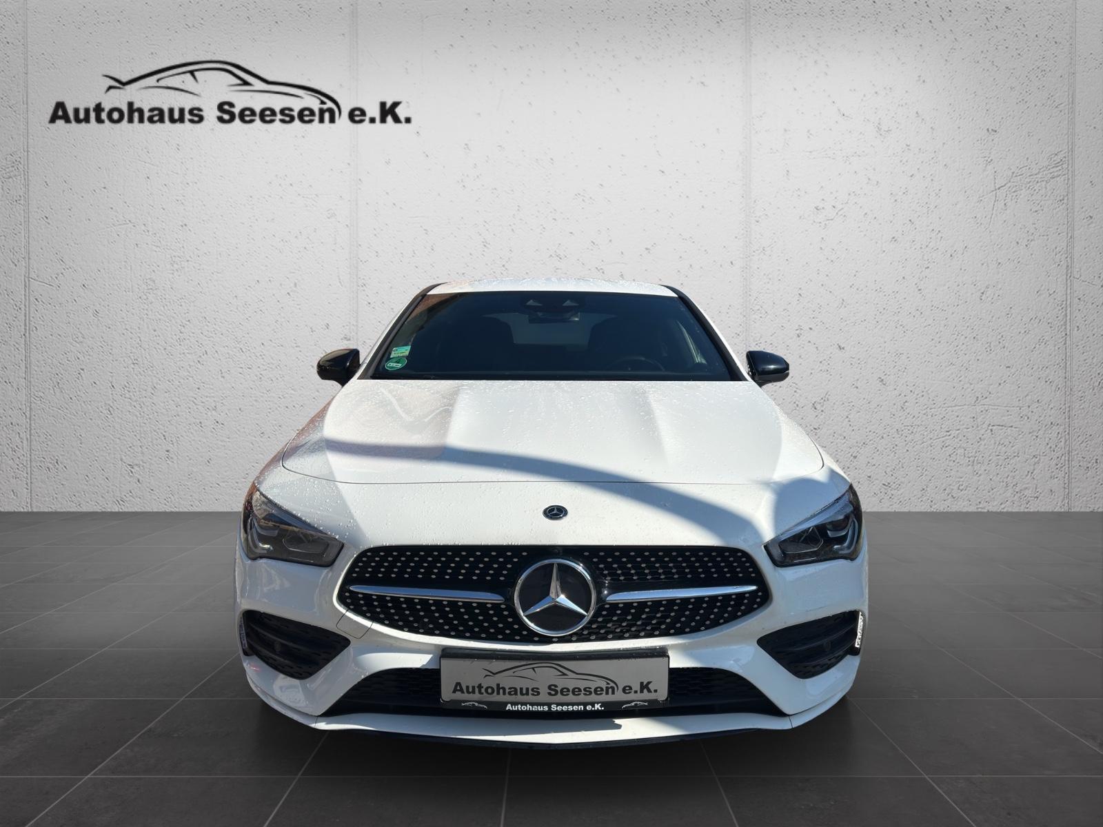 Mercedes-Benz CLA 180 AMG Line*Night Paket*LED*Burmester*
