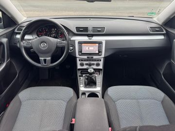 Volkswagen Passat Variant - 10
