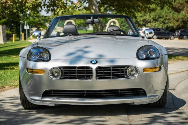 BMW Z8 - Titanium Silber / Beige -  € 178.000 T1