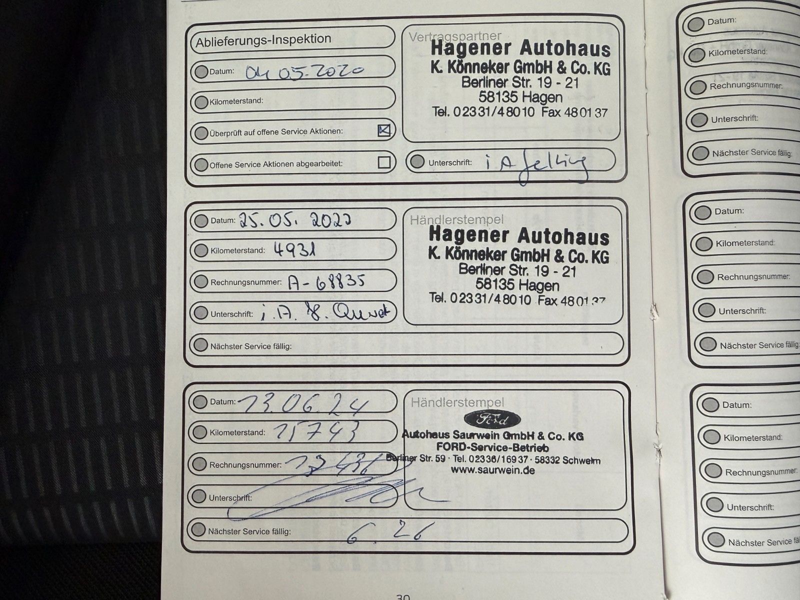 Fahrzeugabbildung Ford Focus Limousine 1.0 Trend  "Winter-Paket  Klima"