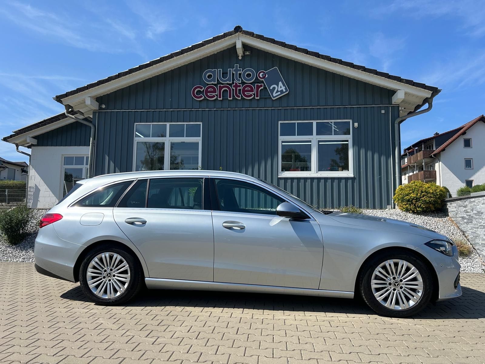 Fahrzeugabbildung Mercedes-Benz C 200 d Avantgarde°1.Hand°AHK°LED°Kamera°Navi°