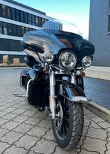 Harley-Davidson FLHTK Elektra Glide Ultra Limited  - Harley-Davidson Motorräder in Bielefeld