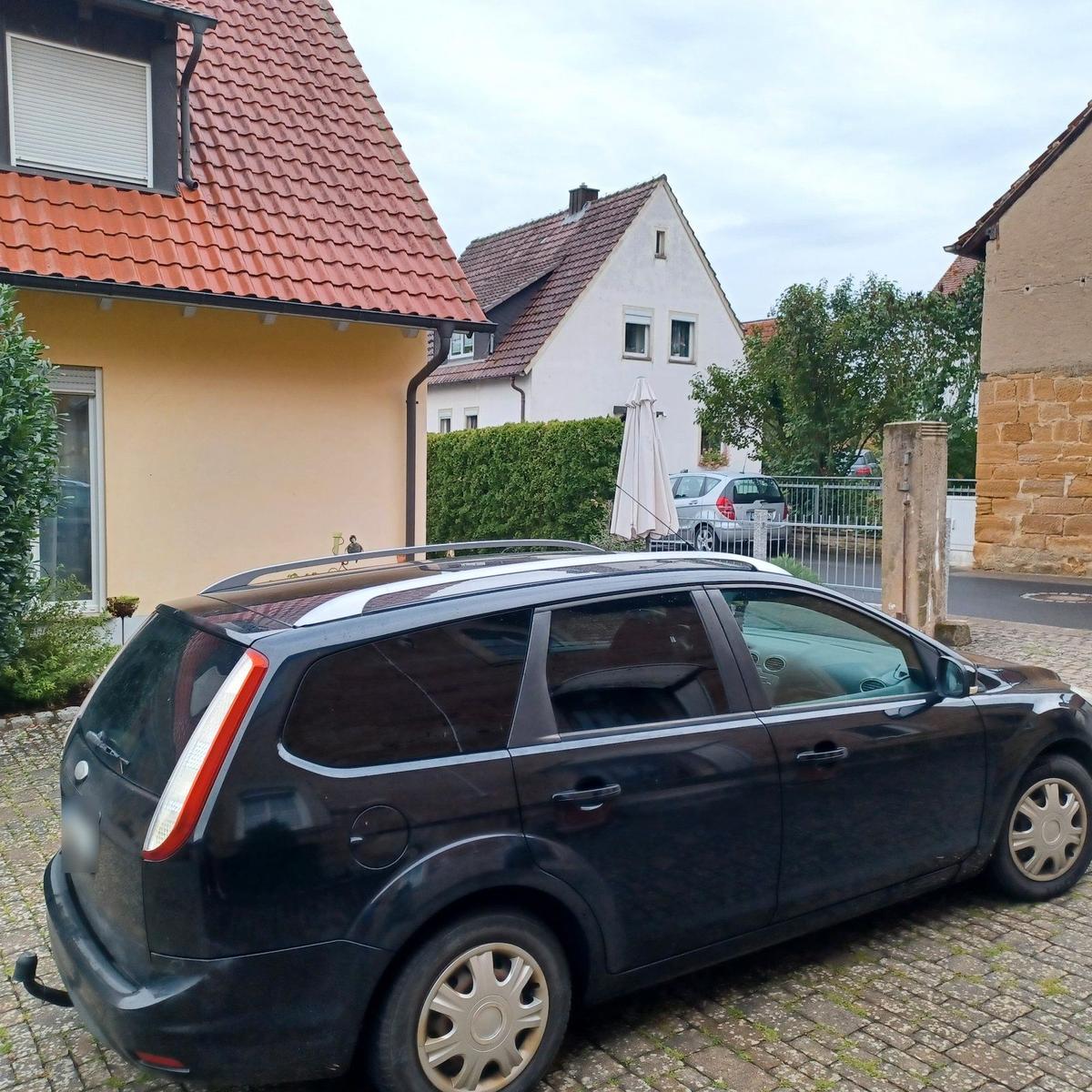 Ford Focus 2008 — engine 101 HP (74kW)