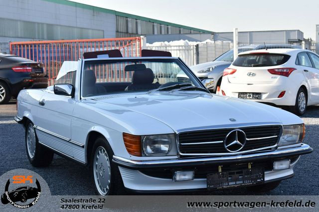 Mercedes-Benz SL 300 deutsches Fahrzeug