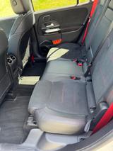 Mercedes-Benz GLB 35 AMG Mercedes-AMG GLB 35 4MATIC DCT Me... - Mercedes-Benz GLB 35 AMG: Automatik