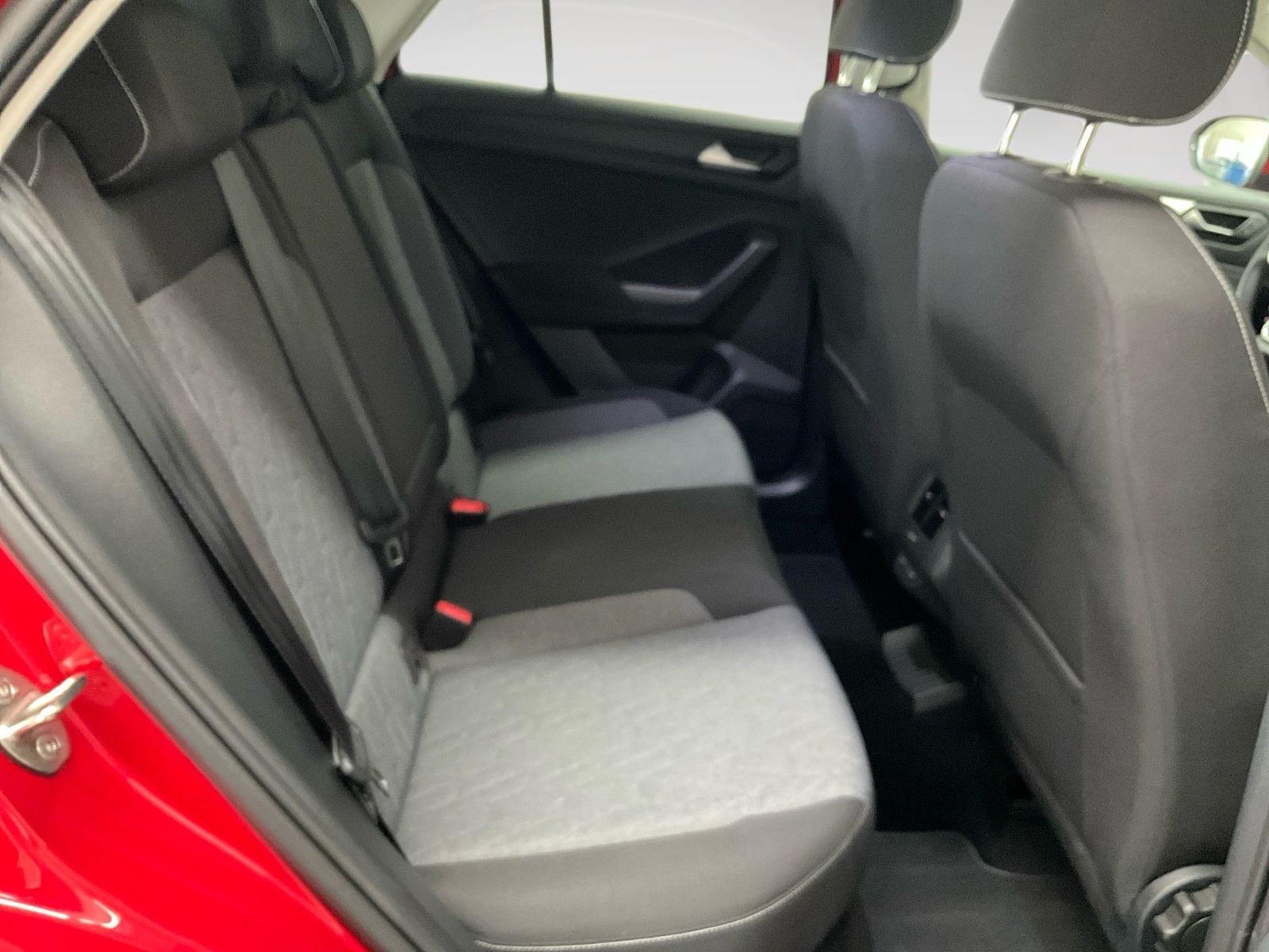 Volkswagen T-Roc - Bild 10