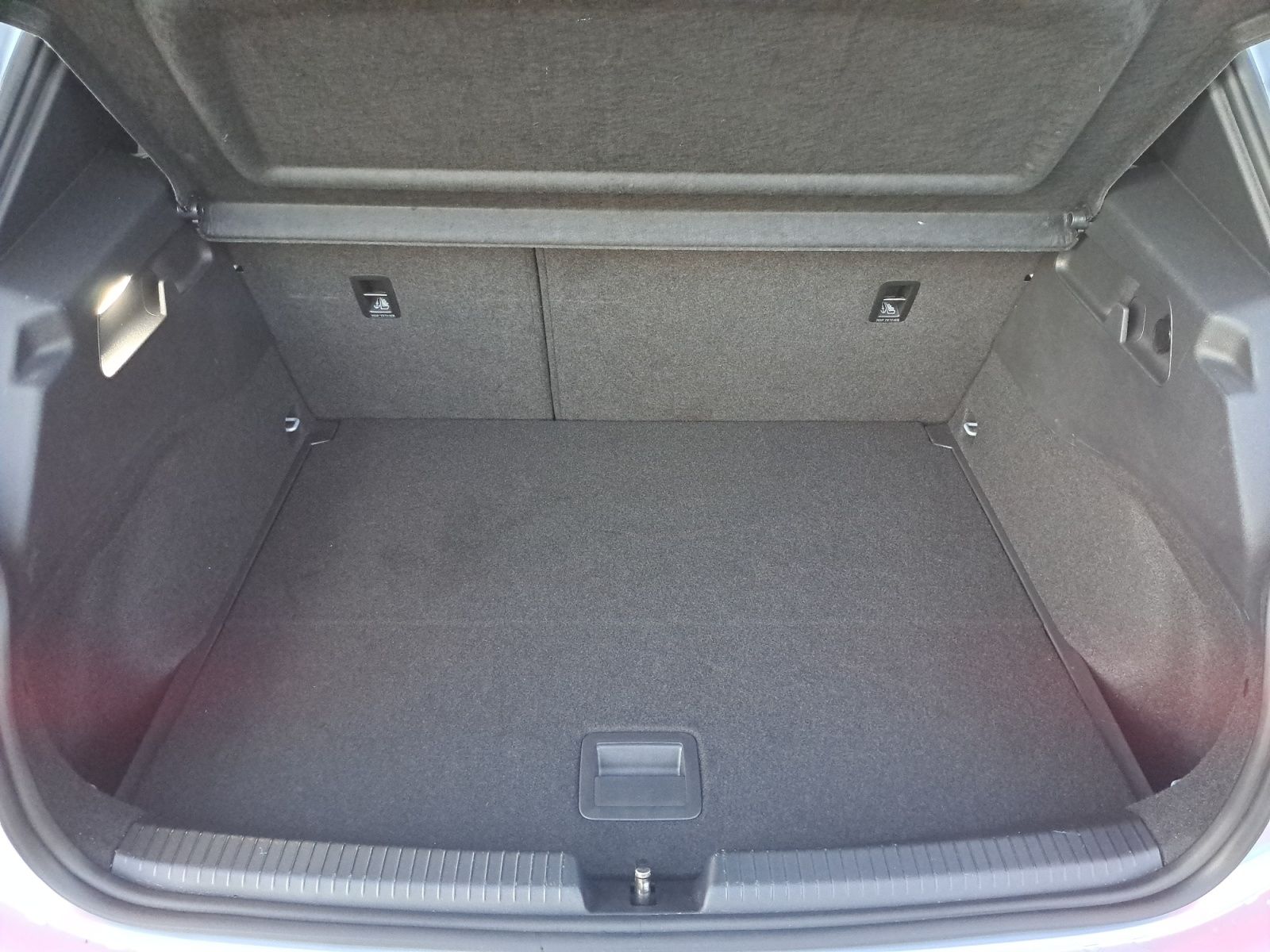 Cupra Born - Bild 11