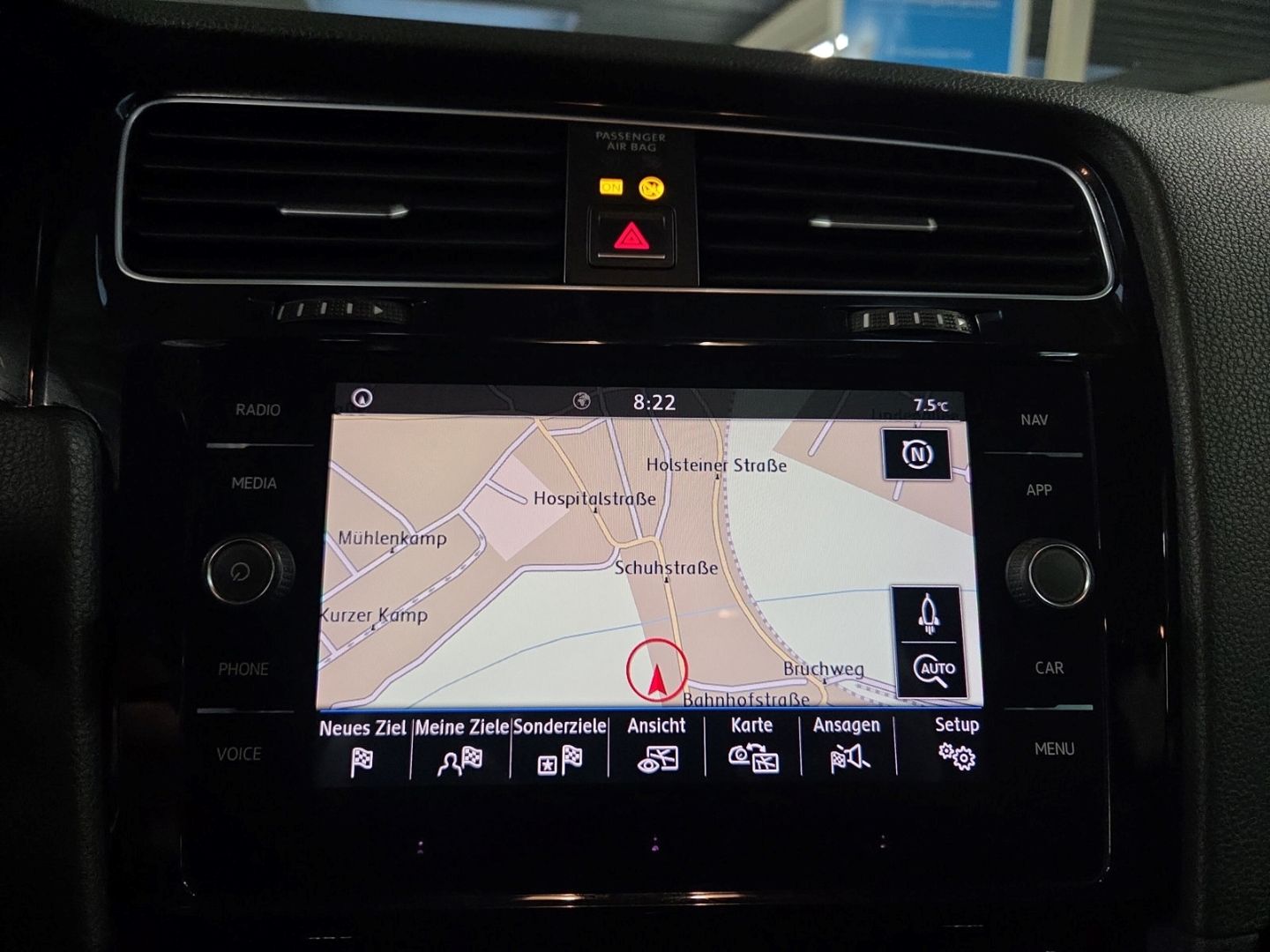 Fahrzeugabbildung Volkswagen Golf Join Start-Stopp JOIN 1.4 TSI Navi Digitale
