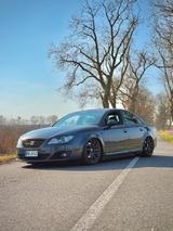 Seat Exeo 2.0 TDI CR 125kW Airride/Airlift - Seat Exeo: TDI