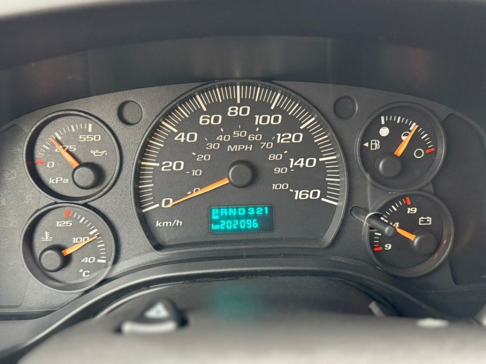 Fahrzeugabbildung Chevrolet Express Chevy Van 6.0 V8 2500 LPG 9 Sitzer