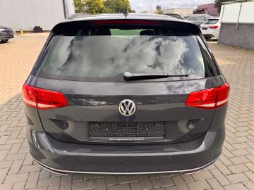 Volkswagen Passat Variant - 7
