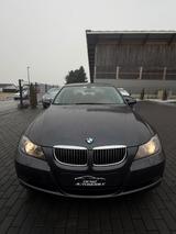 BMW 325 3 Limousine 325i AHK/PDC/TEM/SHZ/SCHIEBEDACH - gebrauchte BMW 325 aus dem Jahr 2005