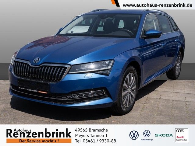 Skoda Superb — hlavná fotografia