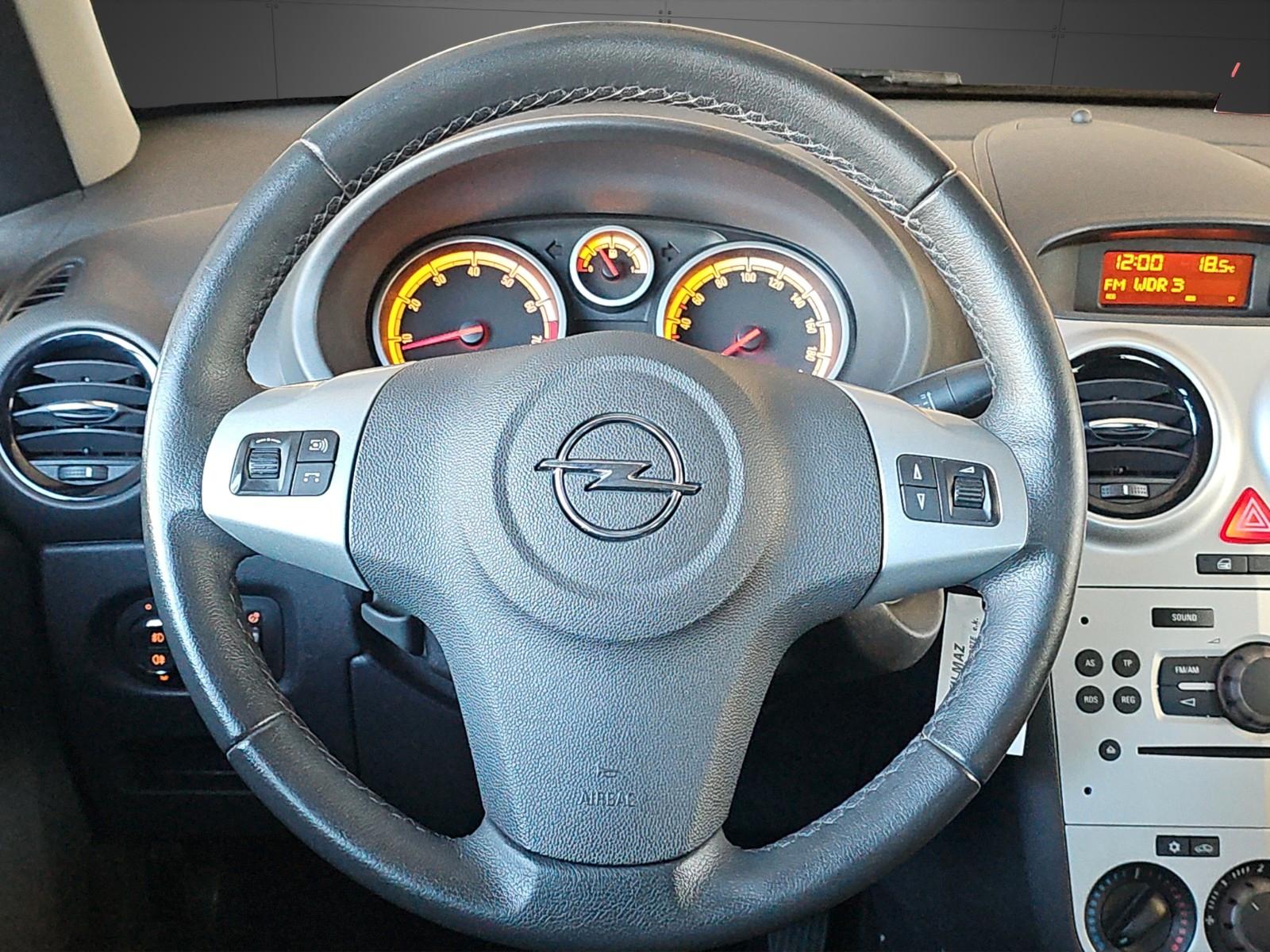 Opel Corsa D Satellite*Automatik*Fahrradträgersystem