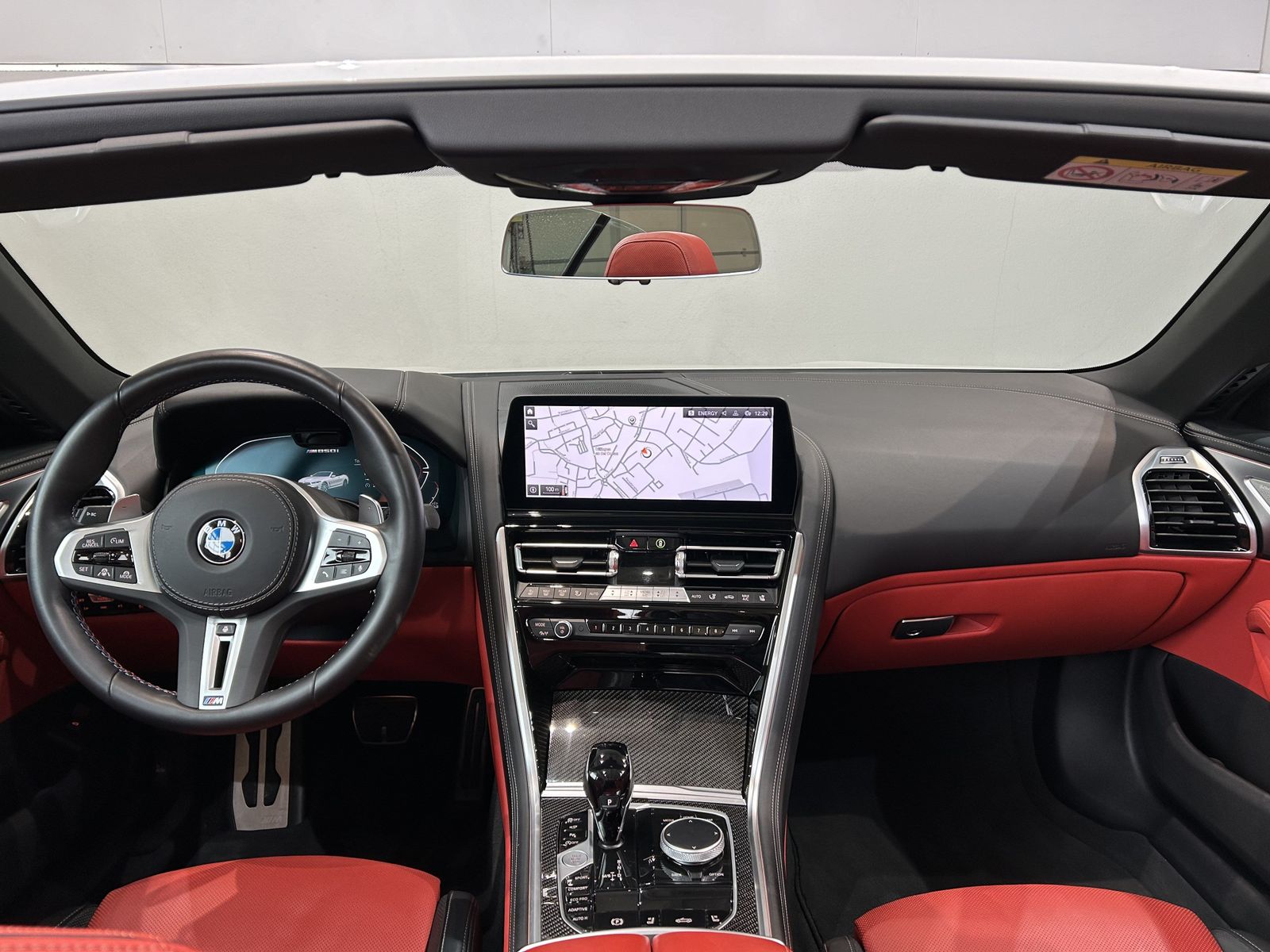 Fahrzeugabbildung BMW M850i xDrive Cabrio B&W Surround DAB WLAN