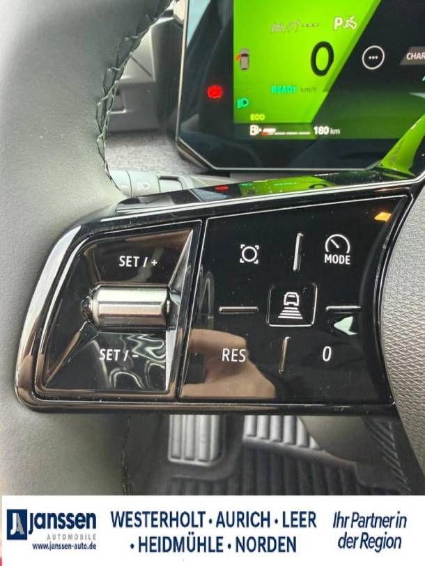 Fahrzeugabbildung Renault CLIO Evolution Full Hybrid E-Tech 160