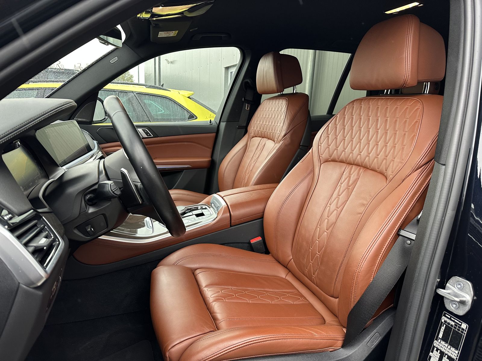 Fahrzeugabbildung BMW X5 xDrive45e M-Sportpaket HUD+LASER+ACC+AHK+H&K