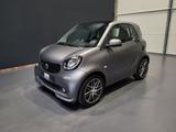 Smart forTwo 0.9 Brabus Style *Klima| Navi| BT| Pano* - Smart ForTwo Gebrauchtwagen in Berlin