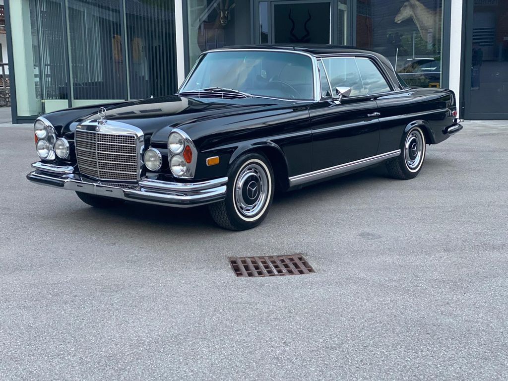 Mercedes-Benz 280