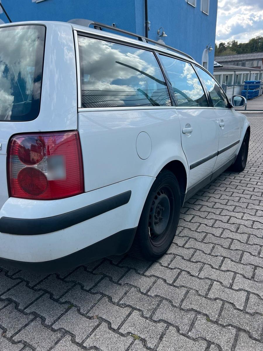 Volkswagen Passat 2005 — двигун