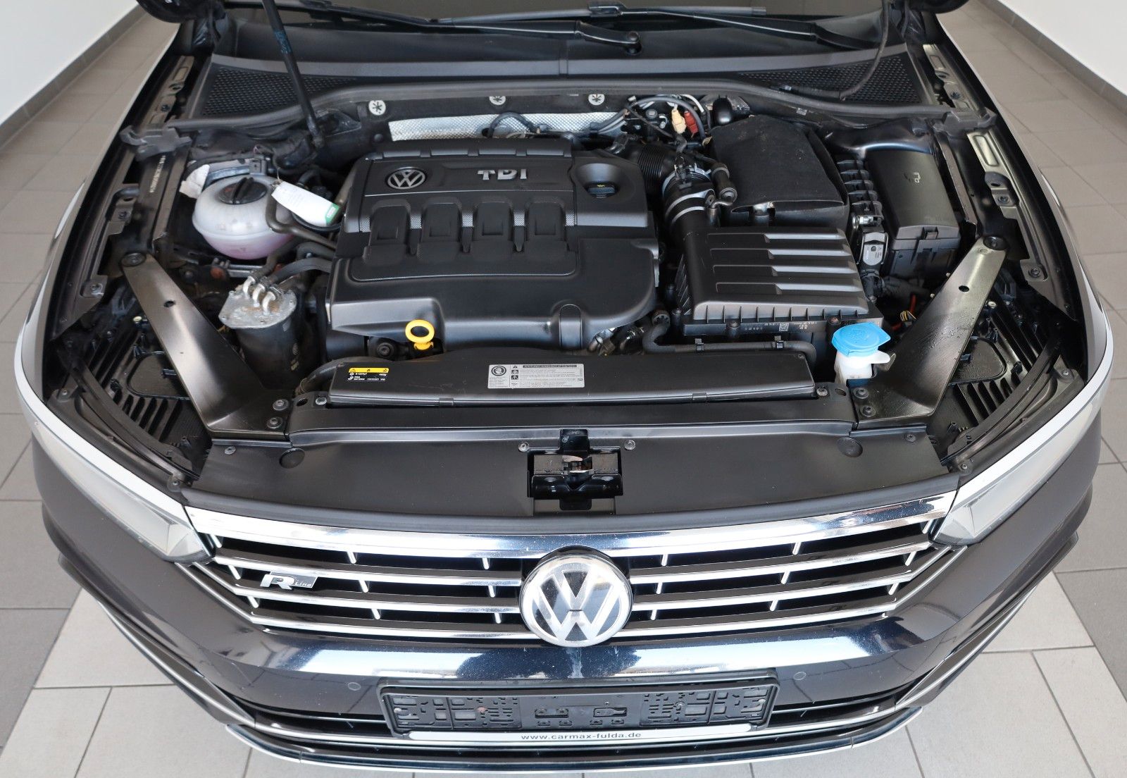 Fahrzeugabbildung Volkswagen Passat Variant Highline R Line T.Leder,Navi,LED