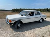 Mercedes-Benz Mercedes W123  200 Diesel - Mercedes-Benz 200: 200d W123