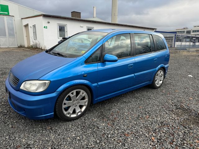 Opel Zafira 2.0 Turbo OPC 7 sitze