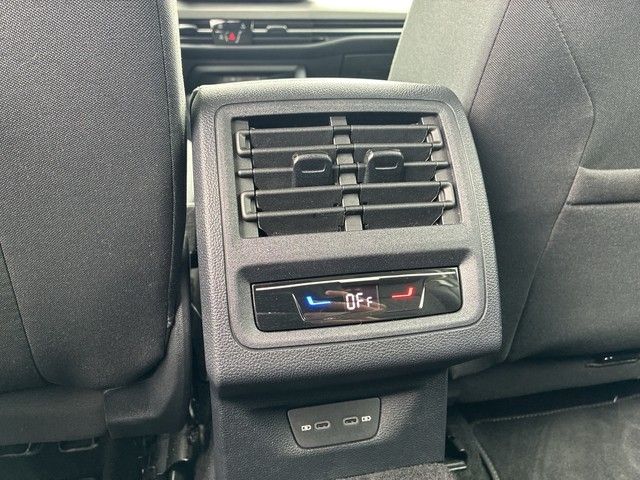 Volkswagen Golf VIII 1.5 eTSI DSG Life ACC+Kamera+Sitzhzg. foto 21