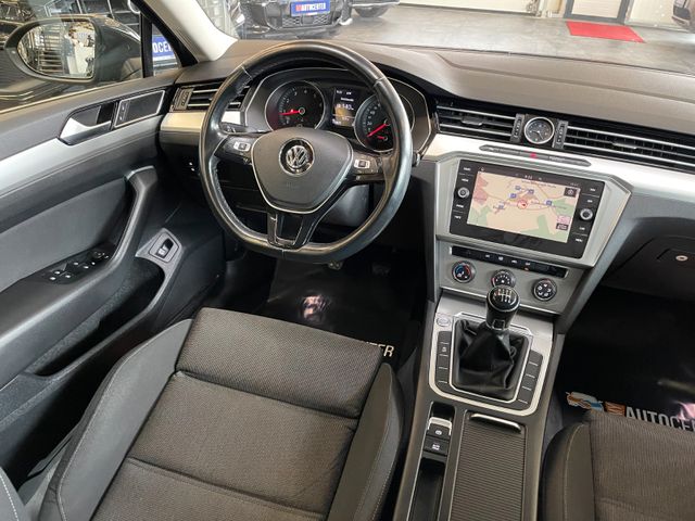 Volkswagen Passat Variant  *1.HAND*NAVI*APS*AHK*LED*SMARTL*