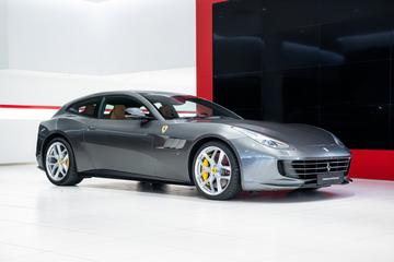 صورة 2 لـ 2018 Ferrari GTC4LUSSO