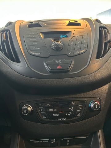 Fahrzeugabbildung Ford Transit Courier Trend