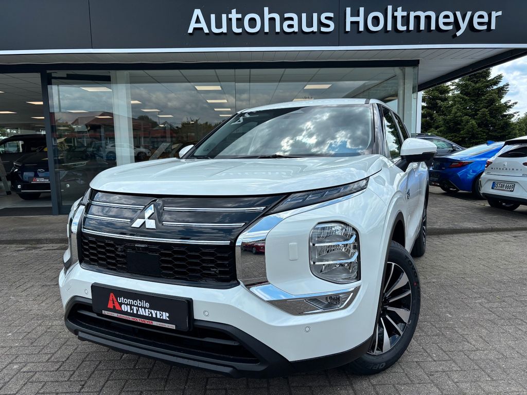 Mitsubishi Plug-in Hybrid Outlander